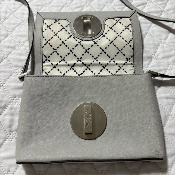 Kate Spade Newburry Lane Sally Crossbody Purse - Picture 8 of 12